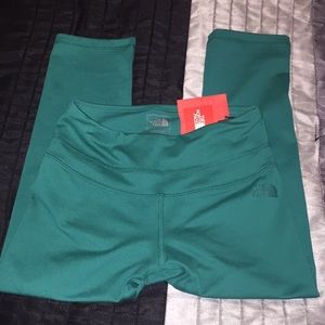 NWT, The North Face,joggers capris size XS
